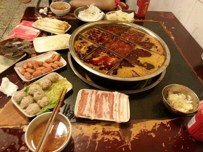 餐飲品牌定位：做火鍋店的品牌定位需要考慮哪些因素？