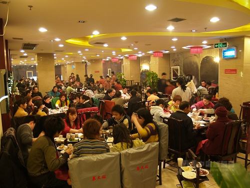 2019年上半年餐飲行業(yè)增幅9.3%，餐飲行業(yè)發(fā)展趨勢(shì)