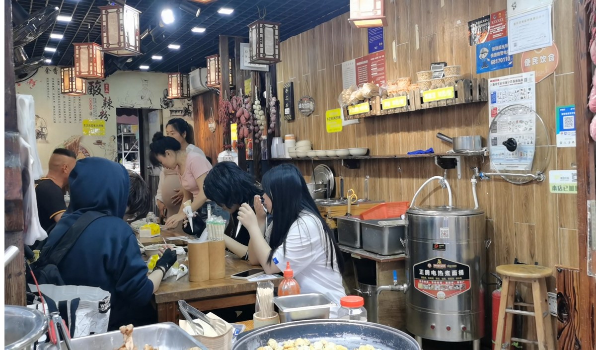 美御品牌策劃對(duì)傳統(tǒng)餐飲行業(yè)快餐店?duì)I銷策劃市場分析